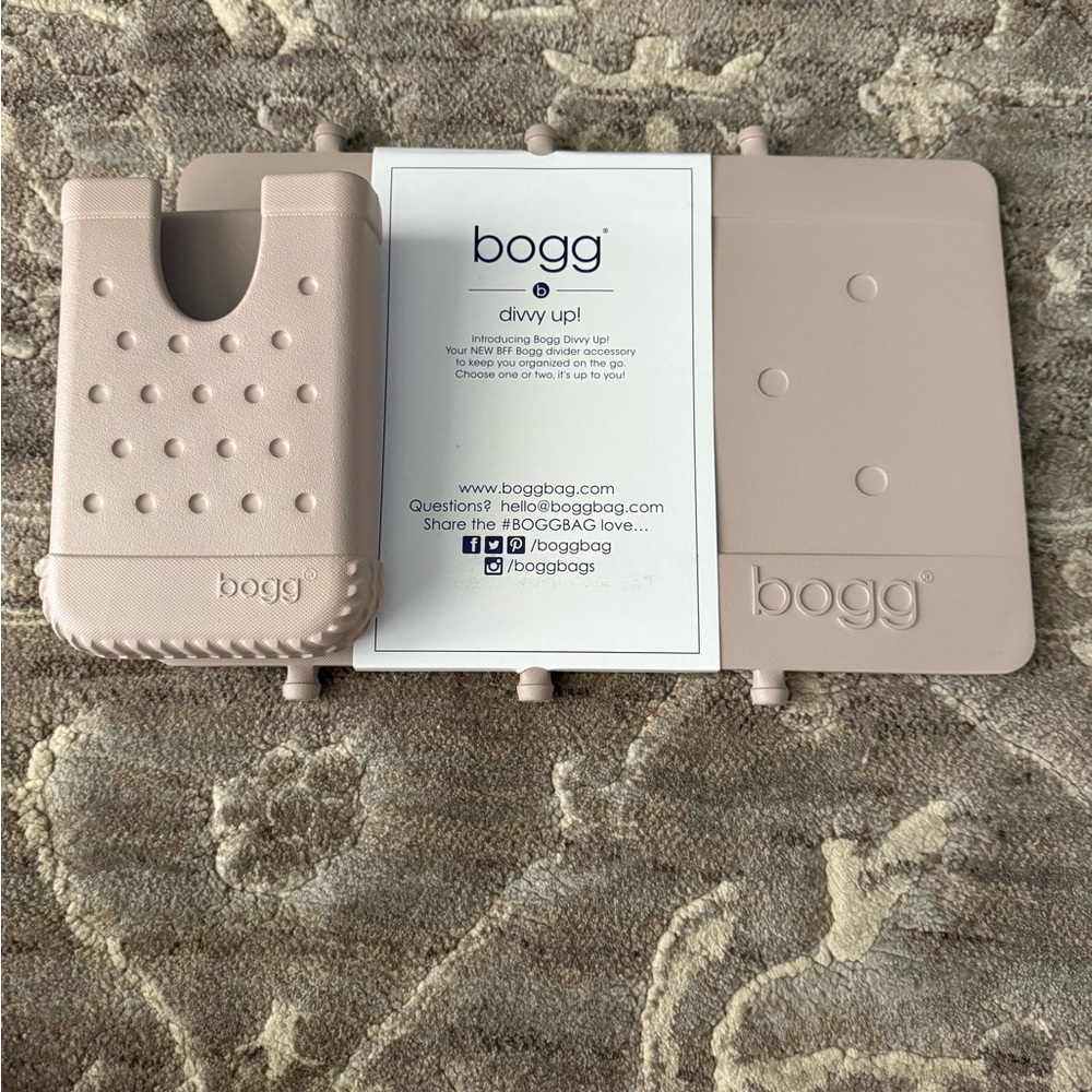 BOGG Mushroom color Phone Holder and BOGG Divvy Up!